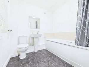 Photo 16- click for photo gallery